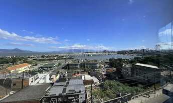 Imagem 3: Apartamento a venda tem 142 metros quadrados com 3 quartos em Centro - Florianópolis - SC