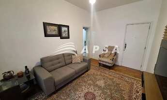 Imagem 5: NO CORAÇÃO VIBRANTE DE COPACABANA, NA ICÔNICA RUA BARATA RIBEIRO, ENCONTRA-SE UM LINDO APA