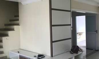 Imagem 2: CHARMOSA CASA DE VILLAGIO - 3 DORM - 1 SUÍTE