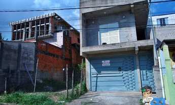 Imagem: 02 casas de 3 cômodos e 2 salão de 125