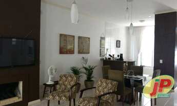 Imagem 4: Casa em estilo moderno em condomínio fechado