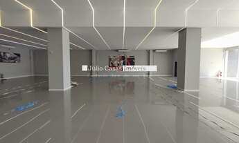 Imagem 7: Salão comercial