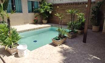 Imagem 2: Casa Linear de condomínio com 5 quartos em Condominio Nobre em Vila Valqueire