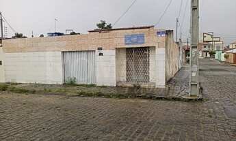 Imagem: Vende casa de esquina Rua Reverendo Inácio