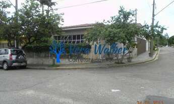 Imagem: Casa de esquina a 200 m da Av. Pereira da