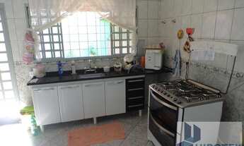 Imagem 3: Casa para Venda em Ribeirão Preto, Parque Residencial Cândido Portinari, 5 dormitórios, 1