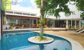 Imagem 2: Casa totalmente reformada à Venda - Alto de Pinheiros Amplo terreno - com paisagismo - pr