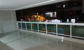 Imagem 2: Excelente apartamento, alto luxo, Frente, 1 locação, 150m2, 3 quartos, sendo 1 suíte, vara