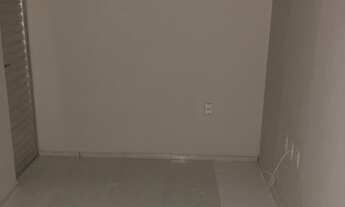 Imagem 3: Apartamento para aluguel possui 48 metros quadrados com 2 quartos em Amadeu Furtado - Fort