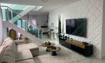 Imagem 2: Casa Sobrado com Piscina - Jardim Motorama - 4 Dormitórios - 400m²