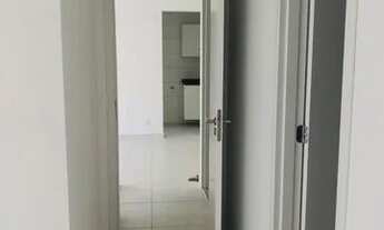 Imagem 2: Alugo Apartamento com 02 quartos, 54m² - Várzea-Recife