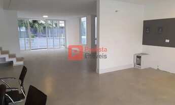 Imagem 2: Sobrado com 4 dormitórios sendo 4 suítes à venda, 350 m² por R$ 4.200