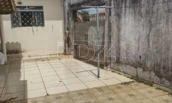 Imagem 4: Araraquara - Casa Padrão - Jardim das Paineiras