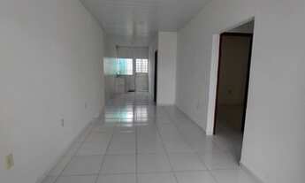 Imagem 2: Casa para aluguel possui 75 metros quadrados com 3 quartos em Flores - Manaus - Amazonas