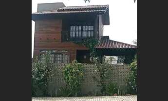 Imagem 2: Vendo Casa de madeira duplada