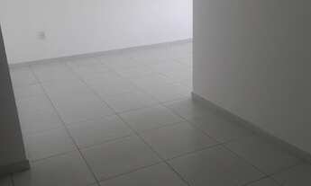 Imagem 4: No MIRAMAR. espaçoso apt 2 qts 78m2 pra locação. área de LAZER.<br>wats zap Tr.98687