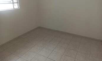 Imagem 4: Casa para aluguel tem 90 metros quadrados com 2 quartos em Esplanada - Belo Horizonte - MG