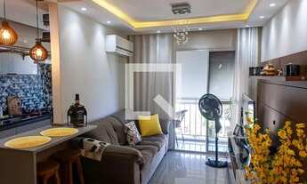 Imagem 2: Apartamento para Aluguel - Taquara, 2 Quartos, 58 m2