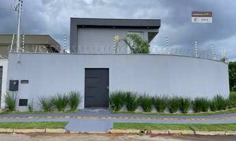 Imagem: Casa para venda tem 300 metros quadrados