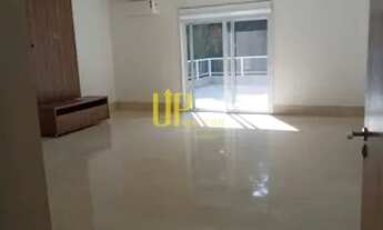 Imagem 7: Casa de condomínio para venda possui 450 metros quadrados com 4 quartos