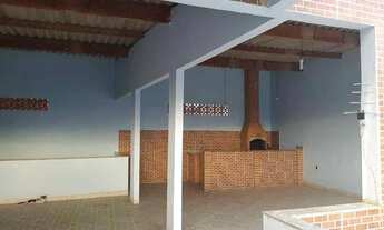 Imagem 4: Vendo casa de dois andares com terraço