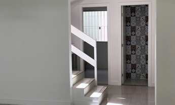 Imagem 6: Casa duplex para aluguel em Buraquinho