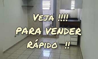 Imagem 2: Kitnet para Venda em Praia Grande, Vila Caiçara, 1 dormitório, 1 banheiro, 1 vaga