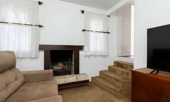 Imagem 4: Casa à venda com 4 quartos no Ahú em Curitiba