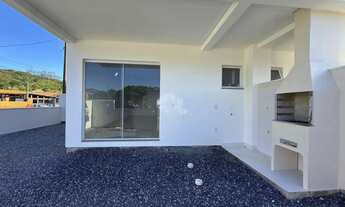 Imagem 2: Sobrado de esquina em Zimbros, Bombinhas SC