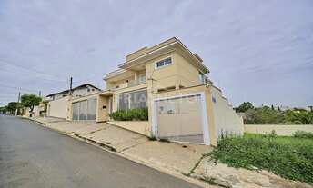 Imagem 2: Casa á venda no Parque Santa Cecília