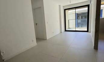 Imagem 3: Imóvel para venda tem 77 metros quadrados com 2 quartos em Santa Lúcia - Vitória - ES