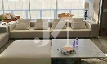 Imagem 7: Apartamento Alto Padrão de 375m², 4 Suites, 6 Vagas Privativas Hall Privativo - Condomínio