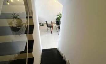 Imagem 2: Alugo linda casa duplex com 3 quartos no Engenho do Mato