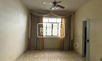 Imagem 4: Casa grande no jardim Amália