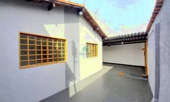 Imagem 3: Aluguel Casa 2 Quartos &Oacute;tima Localiza&ccedil;&atilde;o Toda Reformada G