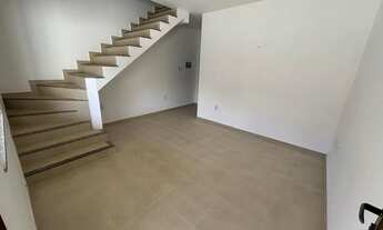 Imagem 2: Guapimirim - Duplex à venda no bairro Bananal - com RGI e vaga de garagem