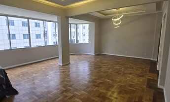 Imagem 4: Imóvel para venda possui 152 metros quadrados com 4 quartos em Copacabana - Rio de Janeiro