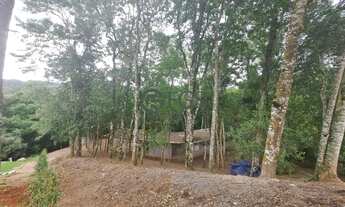 Imagem 2: Lindo lote com casa inacabada vizinho a área de preservação