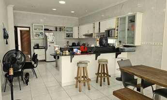 Imagem 8: Casa Duplex de Esquina com 8 suítes no Porto Tarumá 4 Vagas