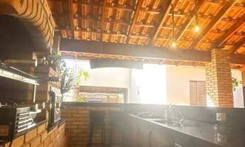 Imagem 4: Casa com piscina no Residencial Mirante