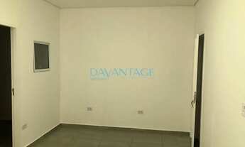 Imagem 5: Apartamento térreo, com área, 2 dormitórios, casa de vila bem localizado na Vila Anastácio