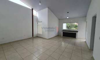 Imagem 2: Casa para locação em condominio, com 1 suite, cozinha, sala, área de serviço e 2 banheiros