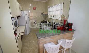 Imagem 6: Casa com piscina em Peruíbe