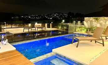 Imagem 2: Casa em Condomínio para Venda em Alphaville Santana de Parnaíba-SP