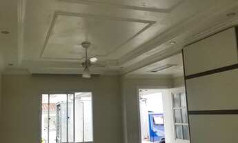 Imagem 3: CHARMOSA CASA DE VILLAGIO - 3 DORM - 1 SUÍTE