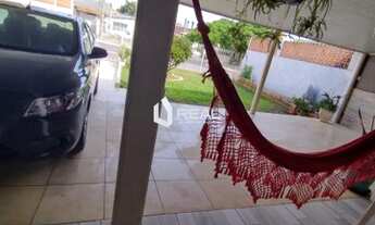 Imagem 7: Casa com três dormitórios e um banheiro Ref.:371