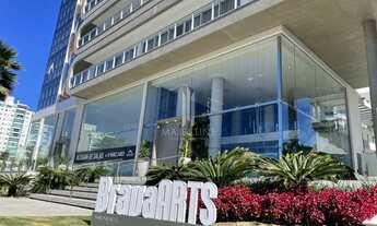 Imagem 2: APARTAMENTO À VENDA, 94.61 M² POR - R$2.900.000,00 - PRAIA BRAVA - ITAJAÍ/SC