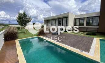 Imagem 2: Casa Condomínio Sete Lagos - 03 Suítes, Área Gourmet Integrada