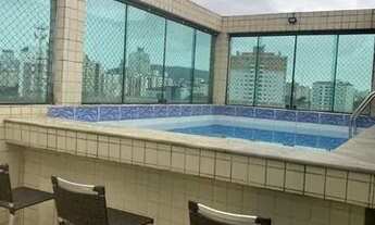 Imagem 4: Cobertura duplex para aluguel possui 220 metros quadrados com 4 quartos