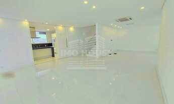 Imagem 7: Casa para venda possui 445 metros quadrados com 4 quartos em Alphaville - Santana de Parna